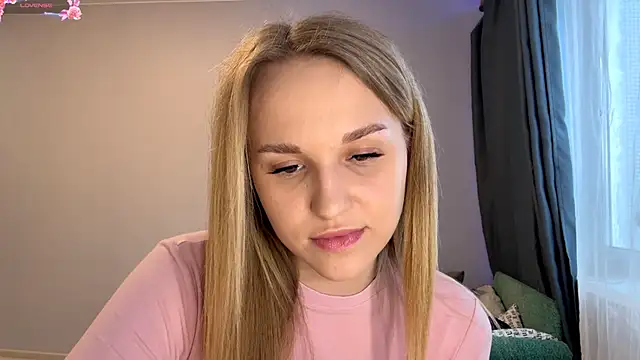 TanekaBoitel online show from 11-27-25, 12:18