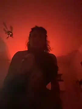 giovincello133 online show from 10-31-25, 07:15