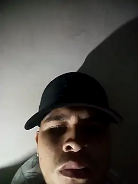 Snapshot of curvahot chatting on 10-12-25, 08:02 curvahot online show from 10-12-25, 08:02