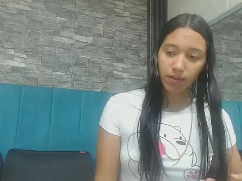 Lil Rose2006 online show from 10-08-25, 12:47