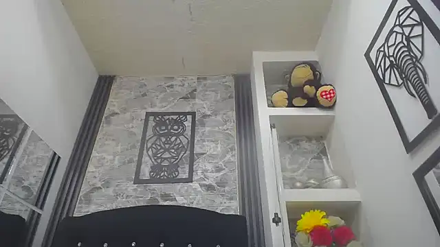 Snapshot of Lil_Rose2006 chatting on 01-13-26, 12:54 Lil Rose2006 online show from 01-13-26, 12:54