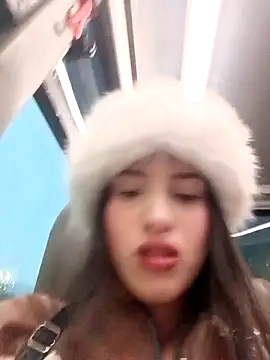 Snapshot of SALOME-28_ chatting on 02-26-26, 11:15 SALOME-28 online show from 02-26-26, 11:15