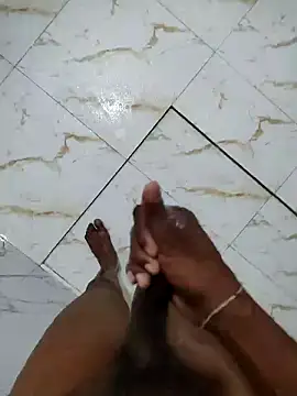 Snapshot of DICKLANKA chatting on 03-07-26, 04:37 DICKLANKA online show from 03-07-26, 04:37