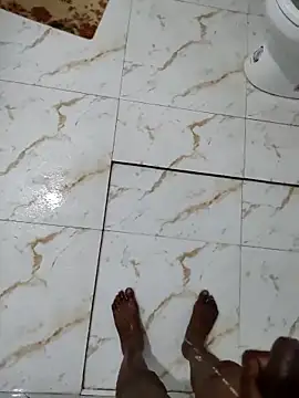 Snapshot of DICKLANKA chatting on 04-08-26, 02:28 DICKLANKA online show from 04-08-26, 02:28