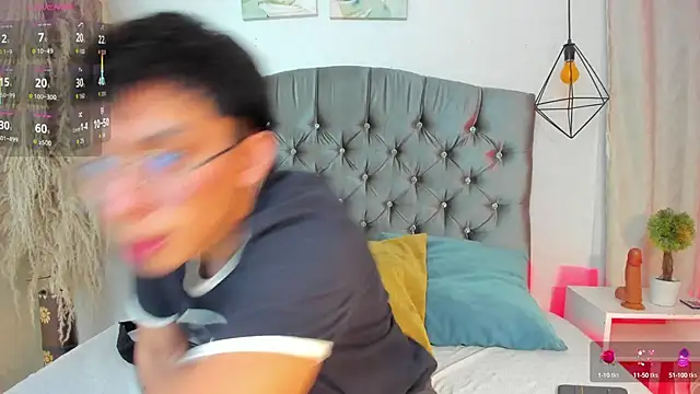 liam twiink online show from 10-16-25, 07:26