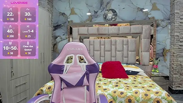 Diosa67 online show from 11-30-25, 12:47