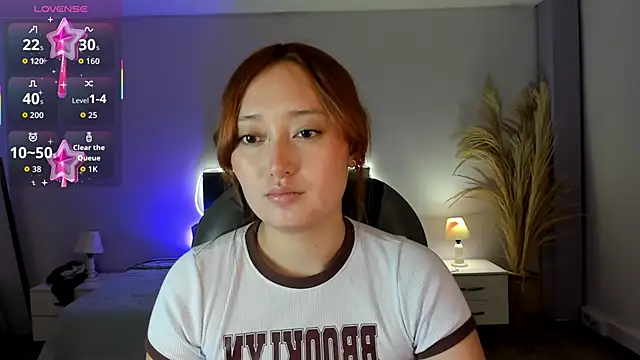 Samara Hilton 2 online show from 09-27-25, 07:08