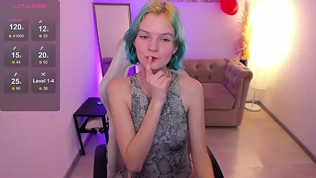 Snapshot of Lika_Sky chatting on 03-01-26, 06:15 Lika Sky online show from 03-01-26, 06:15