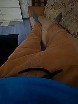 Foxbiker online show from 10-17-25, 11:24