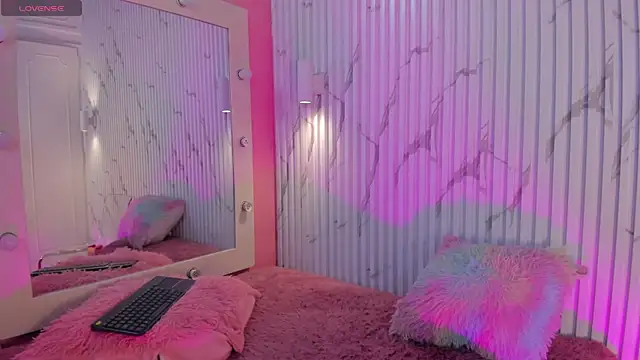 Missdionne curly online show from 10-28-25, 11:25