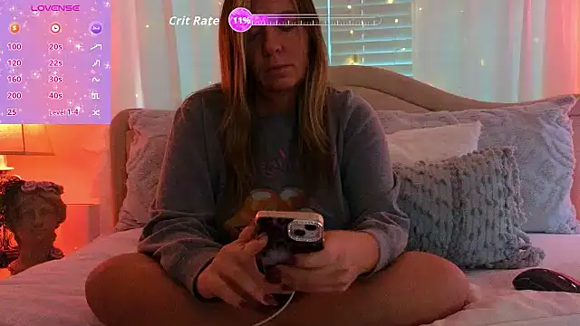 STIFFLERSMOMM online show from 10-20-25, 12:38