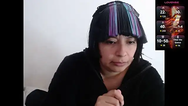 Acelinrose online show from 11-17-25, 08:14