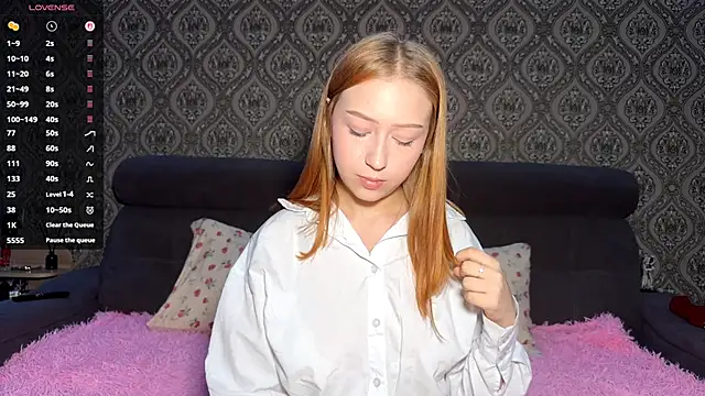 FieryAmelia online show from 11-24-25, 02:39