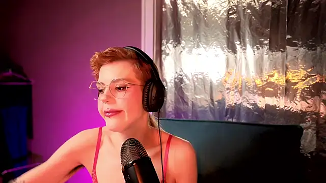 tacodeluxxxe online show from 03-21-26, 02:49