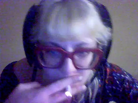 Snapshot of BlondieTami chatting on 09-20-25, 05:52 BlondieTami online show from 09-20-25, 05:52