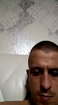 Snapshot of Adidas7217 chatting on 11-17-25, 11:10 Adidas7217 online show from 11-17-25, 11:10