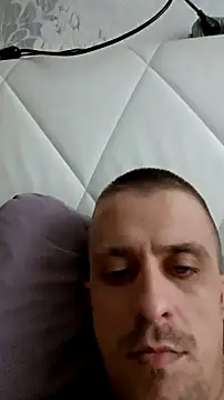 Snapshot of Adidas7217 chatting on 11-20-25, 10:37 Adidas7217 online show from 11-20-25, 10:37