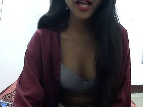Snapshot of Hottie-rani chatting on 11-17-25, 02:45 Hottie-rani online show from 11-17-25, 02:45