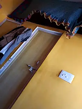 Sumitx007 online show from 10-16-25, 04:35