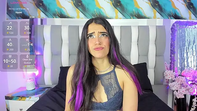 IsaDiiaz online show from 03-27-26, 04:29