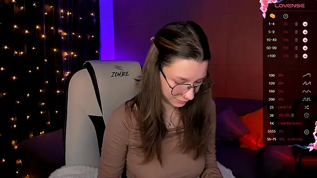 LinaBlossom  online show from 11-13-25, 02:54