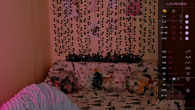 Snapshot of LinaBlossom_ chatting on 01-07-26, 08:17 LinaBlossom online show from 01-07-26, 08:17