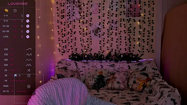 Snapshot of LinaBlossom_ chatting on 01-10-26, 06:59 LinaBlossom online show from 01-10-26, 06:59