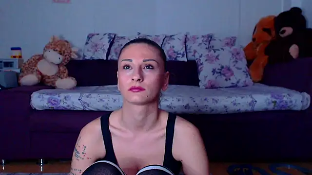 CassieSpell online show from 04-23-26, 08:33