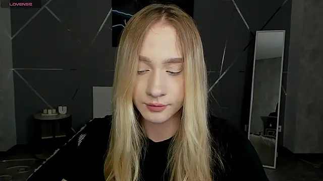 Snapshot of mellisadream chatting on 09-24-25, 03:10 mellisadream online show from 09-24-25, 03:10
