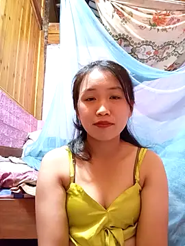 Snapshot of Suzuki_see chatting on 09-23-25, 07:00 Suzuki see online show from 09-23-25, 07:00