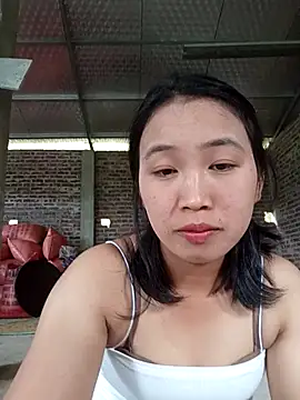 Snapshot of Suzuki_see chatting on 09-24-25, 07:23 Suzuki see online show from 09-24-25, 07:23