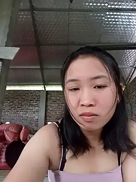 Snapshot of Suzuki_see chatting on 09-26-25, 09:35 Suzuki see online show from 09-26-25, 09:35