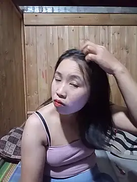 Snapshot of Suzuki_see chatting on 10-02-25, 02:51 Suzuki see online show from 10-02-25, 02:51