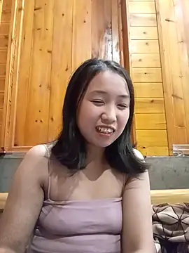 Snapshot of Suzuki_see chatting on 10-08-25, 02:14 Suzuki see online show from 10-08-25, 02:14