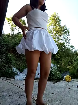 Snapshot of Suzuki_see chatting on 10-18-25, 12:57 Suzuki see online show from 10-18-25, 12:57
