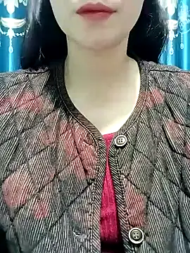 Snapshot of Mc_chinese chatting on 12-14-25, 01:16 Mc chinese online show from 12-14-25, 01:16