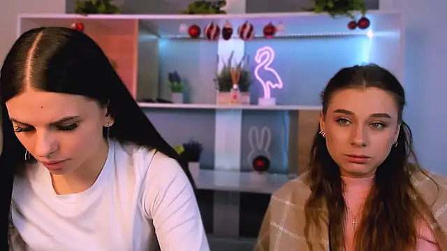 Snapshot of agata_li1 chatting on 01-09-26, 07:44 agata li1 online show from 01-09-26, 07:44