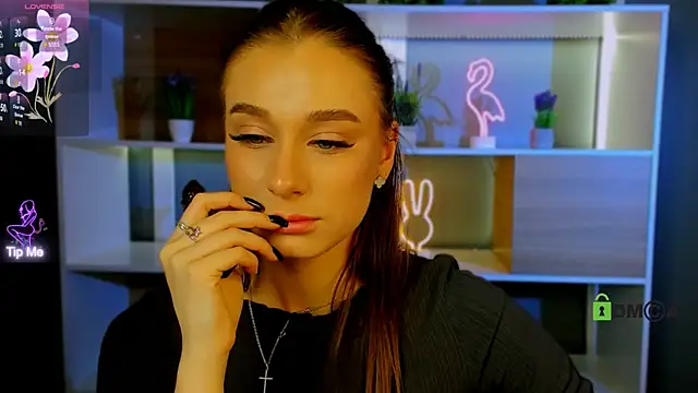 Snapshot of agata_li1 chatting on 03-10-26, 04:23 agata li1 online show from 03-10-26, 04:23