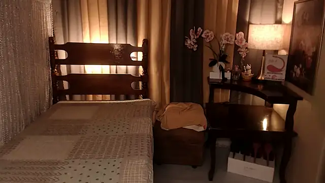 Snapshot of Jastine_hunk chatting on 09-26-25, 01:04 Jastine hunk online show from 09-26-25, 01:04