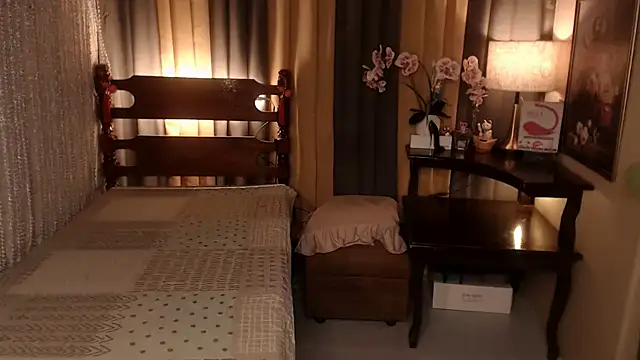 Snapshot of Jastine_hunk chatting on 10-05-25, 06:12 Jastine hunk online show from 10-05-25, 06:12