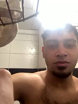 Snapshot of astoperaa chatting on 01-15-26, 05:38 astoperaa online show from 01-15-26, 05:38