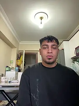 Snapshot of astoperaa chatting on 01-17-26, 08:52 astoperaa online show from 01-17-26, 08:52