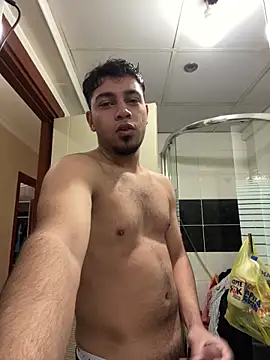 Snapshot of astoperaa chatting on 03-17-26, 07:23 astoperaa online show from 03-17-26, 07:23