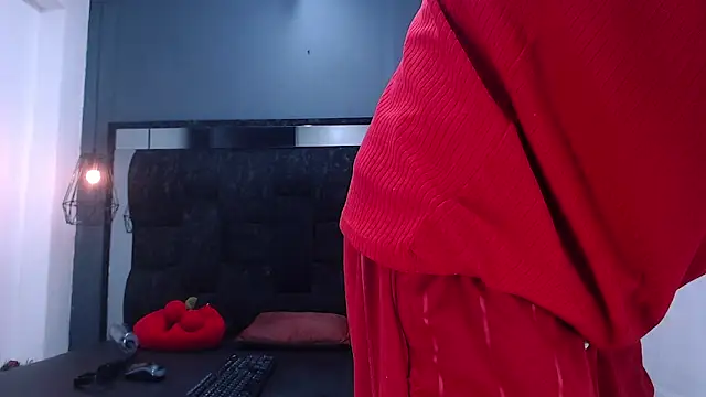 Snapshot of Daniel_delux_ chatting on 10-04-25, 11:52 Daniel delux online show from 10-04-25, 11:52