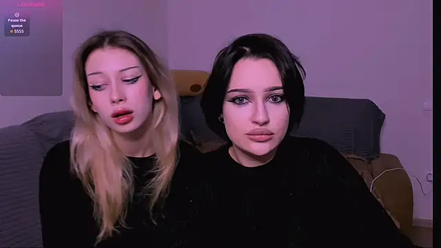 Lori lolii online show from 12-05-25, 07:54