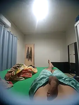 douglasdesouza22 online show from 09-22-25, 06:21