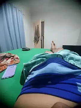 douglasdesouza22 online show from 09-24-25, 05:11