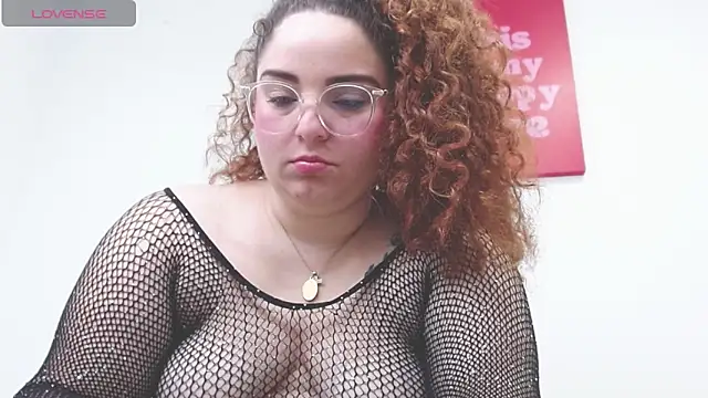 AmandaaWats online show from 04-09-26, 10:20