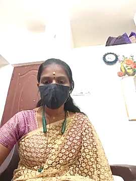 Snapshot of Tamil_Yalini12 chatting on 05-04-26, 03:52 Tamil Yalini12 online show from 05-04-26, 03:52