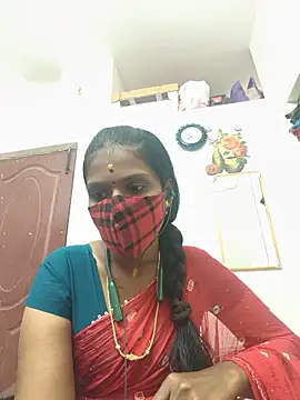 Snapshot of Tamil_Yalini12 chatting on 06-05-26, 02:23 Tamil Yalini12 online show from 06-05-26, 02:23